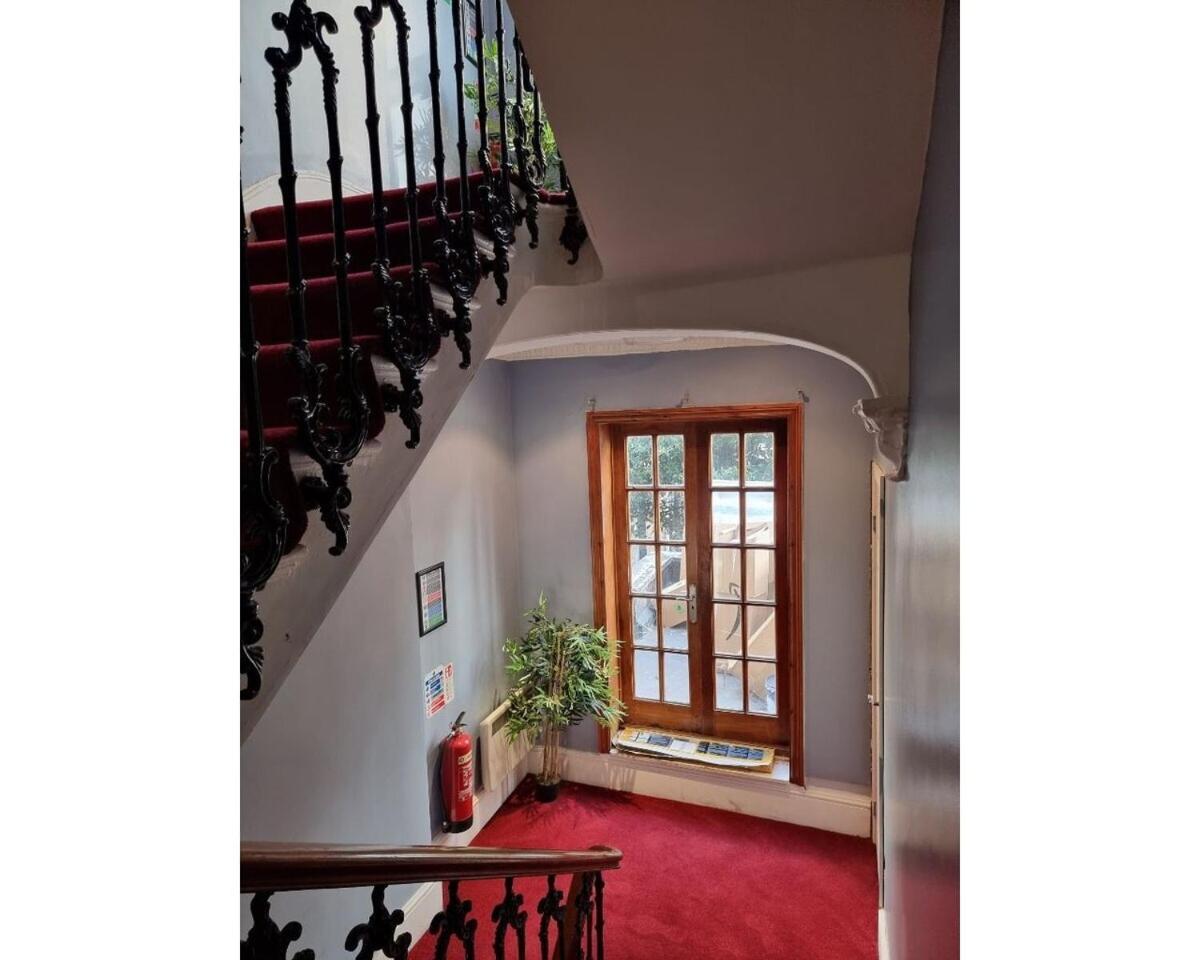 F103-1st Flr Mezzanine Studio Fit 3 Near Hyde Park Londra Esterno foto